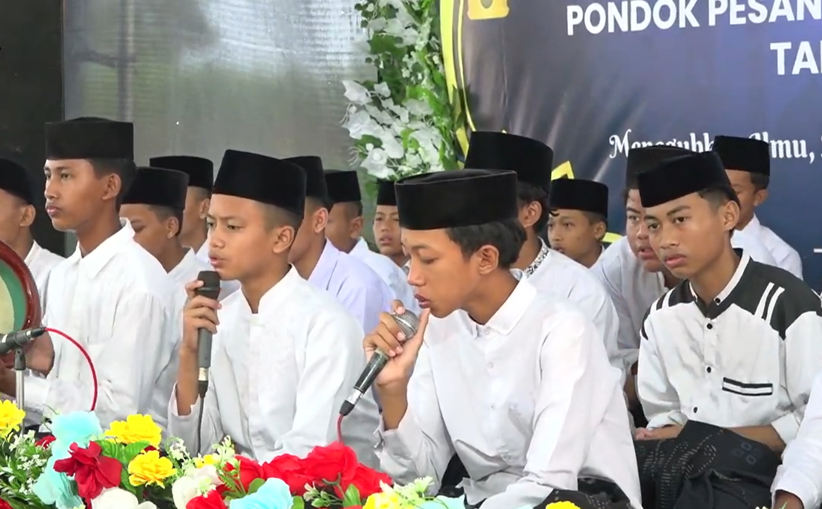 Lantunan Shalawat Santri PPMHS